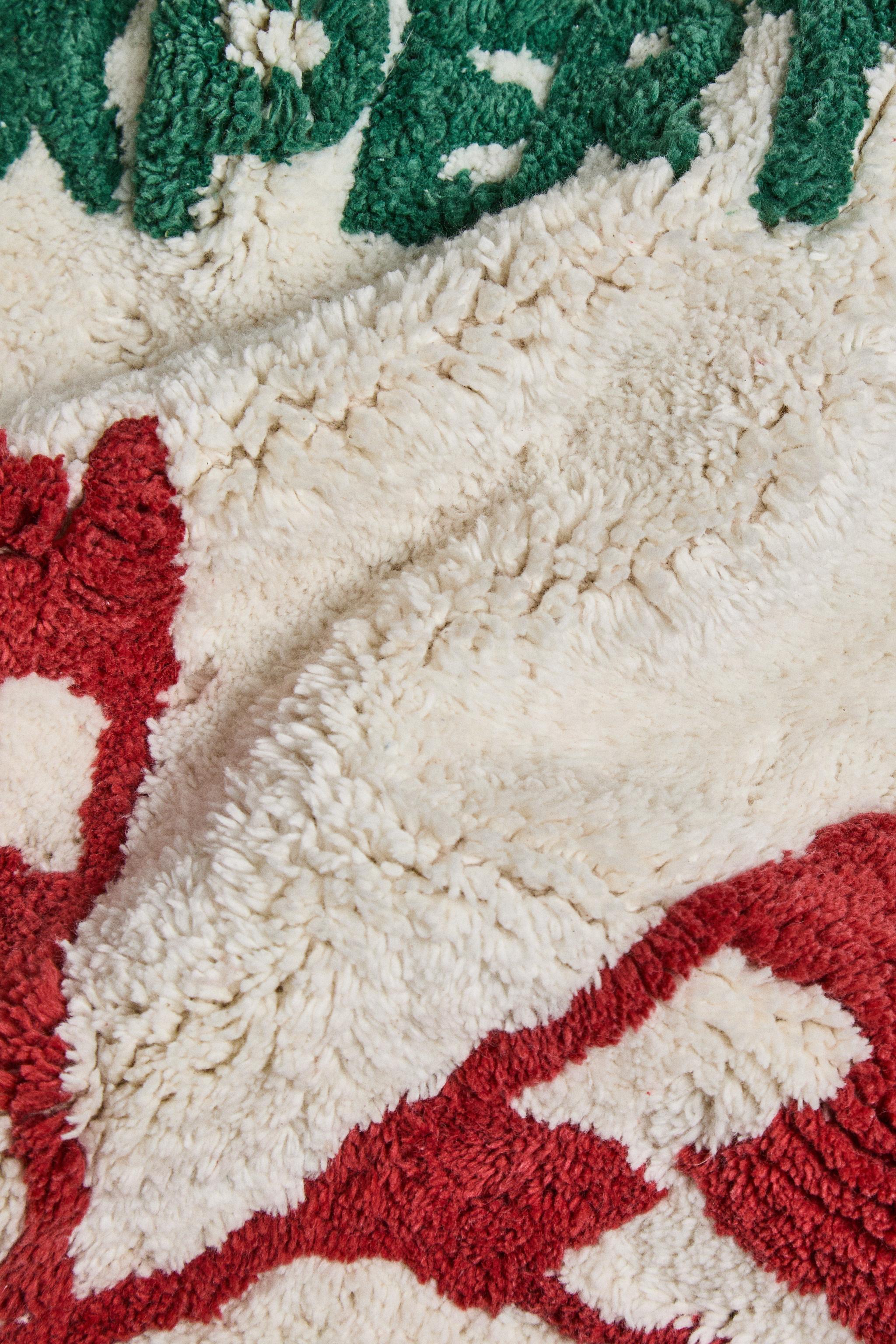 CHILDREN'S DOG BATH MAT